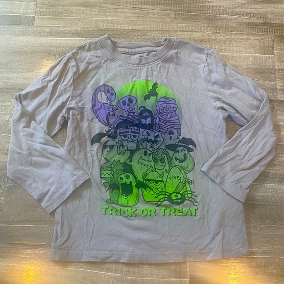 Halloween Tee - Picture 1 of 2